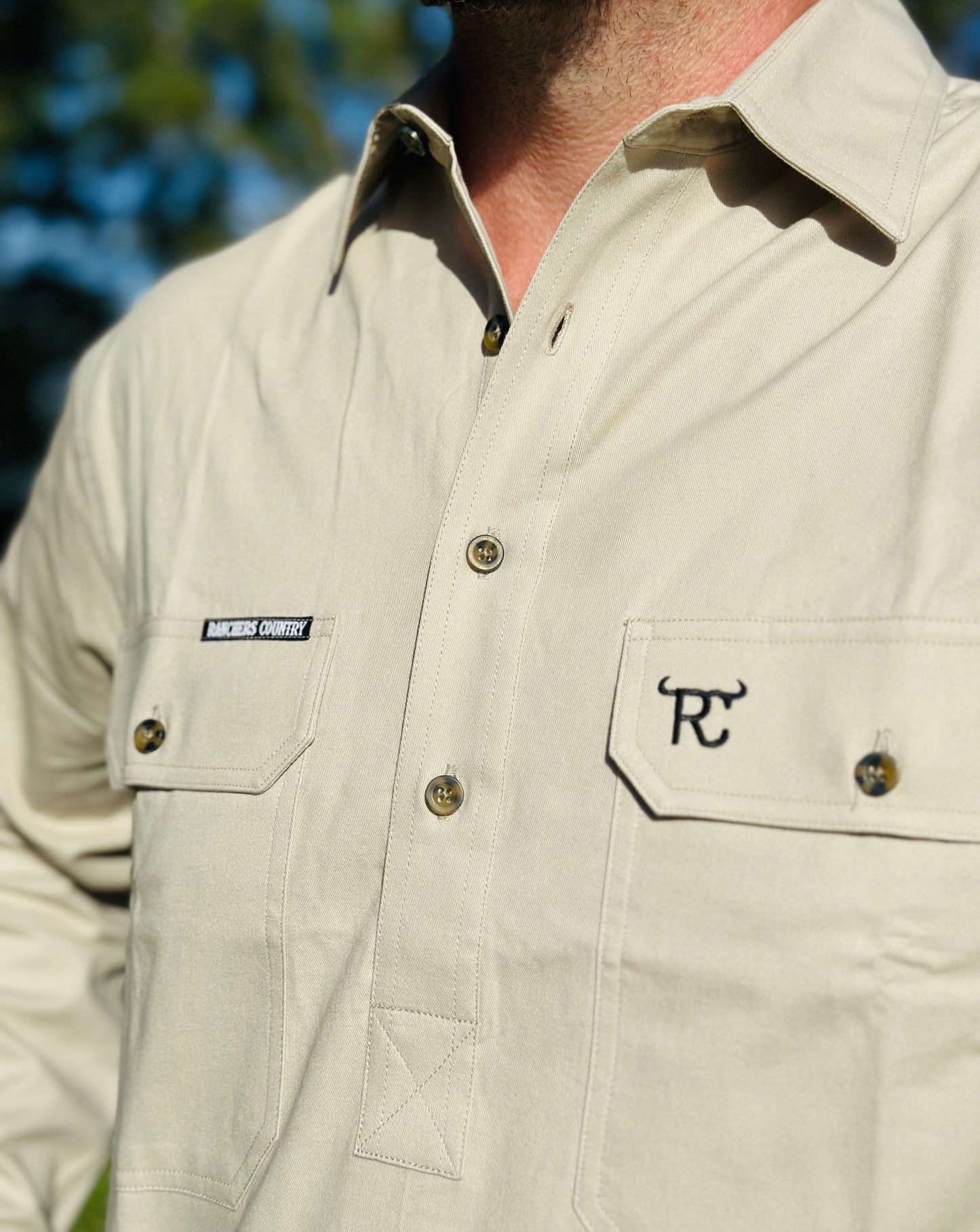 RC "Sahara" Men's Short Sleeve Quarter Button Work Shirt- Stone/ Tan