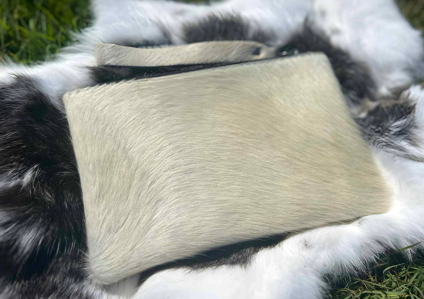 🇦🇺 Genuine Cowhide Clutch - Large