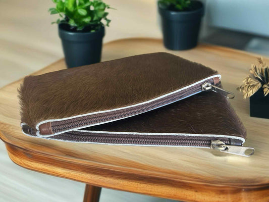🇦🇺 Genuine Cowhide Clutch - Medium