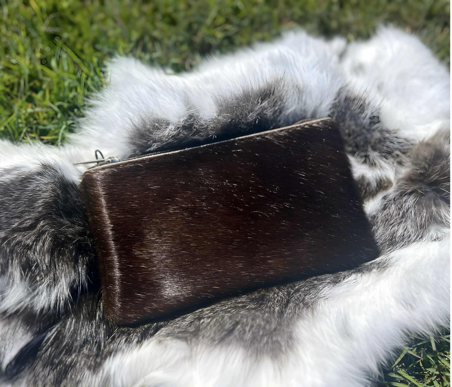 🇦🇺 Genuine Cowhide Clutch - Medium
